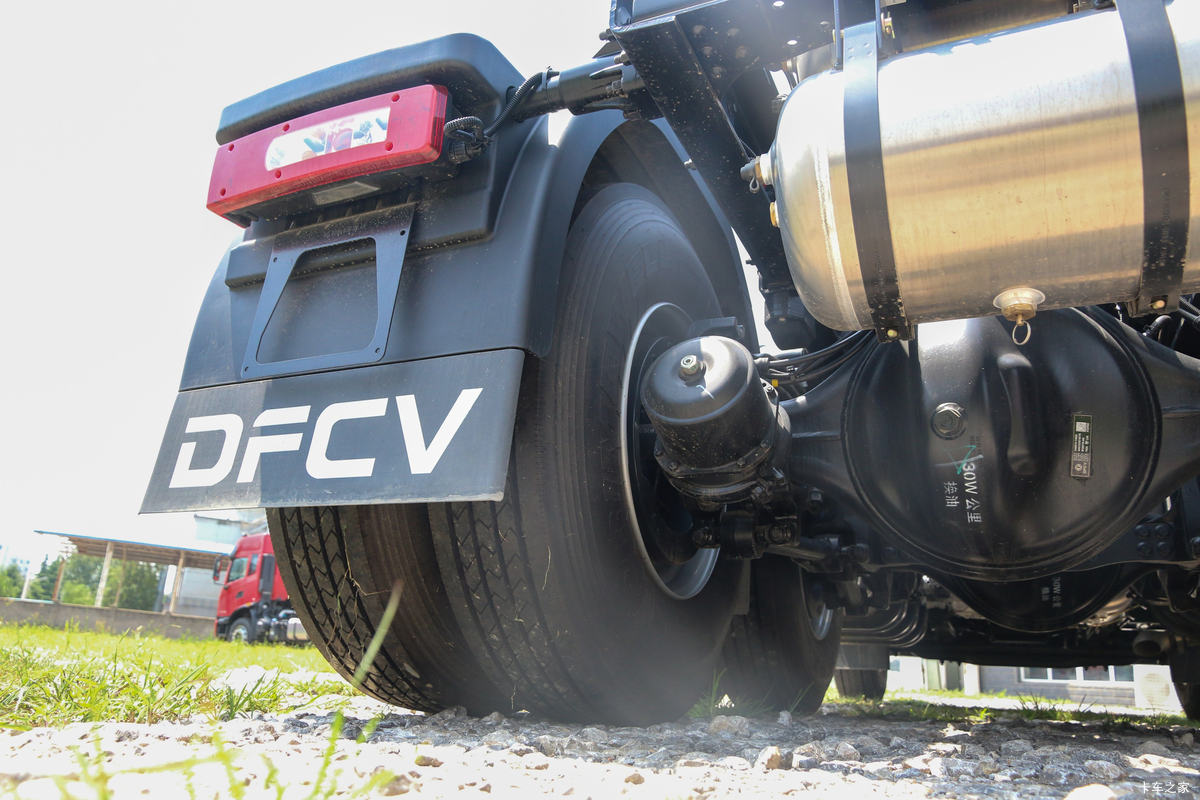 �������ó� �����콢KX ���߰� 600���� 6X4 AMT�Զ���ǣ����(����)(��Һ��)(��ɲ)(˫����)(DFH4250CX7)����                                                