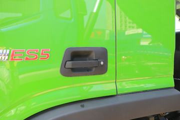 �������� ����ES5 240���� 6X2 6.8����ж��(153����)ͼƬ