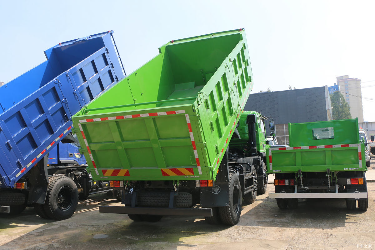 【图】福田瑞沃 大金刚ES5 240马力 6X2 6.8米自卸车(153后桥)(BJ3244DMPFB-01)_实拍图片_1521495_卡车之家