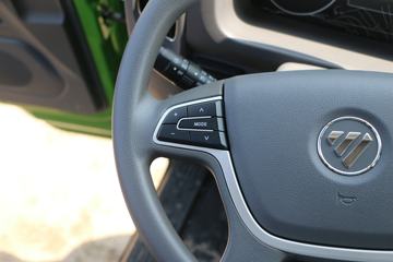 �������� ����ES5 240���� 6X2 6.8����ж��(153����)ͼƬ