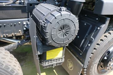 �������� ����ES5 240���� 6X2 6.8����ж��(153����)ͼƬ