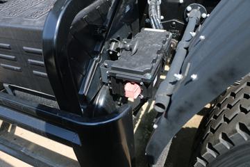 �������� ����ES5 240���� 6X2 6.8����ж��(153����)ͼƬ