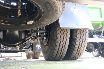 �������� ����ES5 240���� 6X2 6.8����ж��(153����)ͼƬ