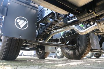 �������� ����ES5 240���� 6X2 6.8����ж��(153����)ͼƬ