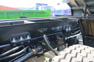 �������� ����ES5 240���� 6X2 6.8����ж��(153����)ͼƬ