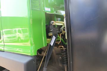 �������� ����ES5 240���� 6X2 6.8����ж��(153����)ͼƬ