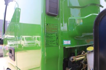 �������� ����ES5 240���� 6X2 6.8����ж��(153����)ͼƬ