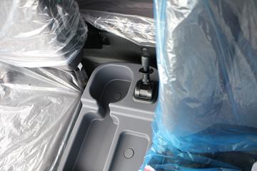 �������� ����ES5 200���� 4X2 4����ж��(ǰ��)(BJ3184DKPFA-01)ͼƬ