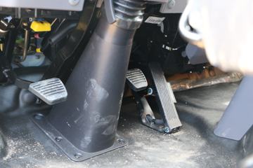 �������� ����ES5 200���� 4X2 4����ж��(ǰ��)(BJ3184DKPFA-01)ͼƬ