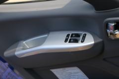 福田瑞沃 大金刚ES5 200马力 4X2 4米自卸车(前顶)(BJ3184DKPFA-01)