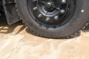 �������� ����ES5 200���� 4X2 4����ж��(ǰ��)(BJ3184DKPFA-01)ͼƬ