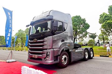 华菱S11 560马力 6X4 牵引车(HN4251X56C4M6)