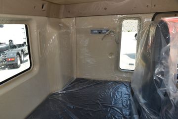 �й����� HOWO TX�ؿ� 460���� 6X4 ǣ����(����)(ƽ��)(ZZ4257V324GF1)ͼƬ