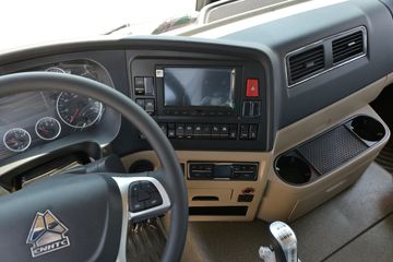 �й����� HOWO TX�ؿ� 460���� 6X4 ǣ����(����)(ƽ��)(ZZ4257V324GF1)ͼƬ