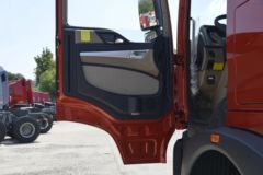 中国重汽 HOWO TX重卡 460马力 6X4 牵引车(国六)(平顶)(ZZ4257V324GF1)