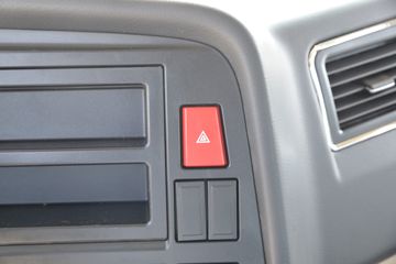 �й����� HOWO TX�ؿ� 350���� 4X2 ǣ����(����)(�й�����8��)ͼƬ