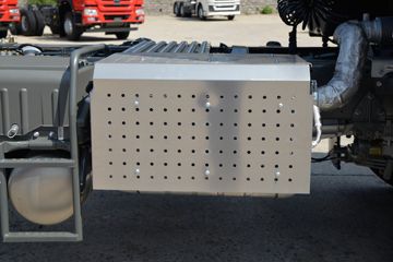 �й����� HOWO TX�ؿ� 350���� 4X2 ǣ����(����)(�й�����8��)ͼƬ