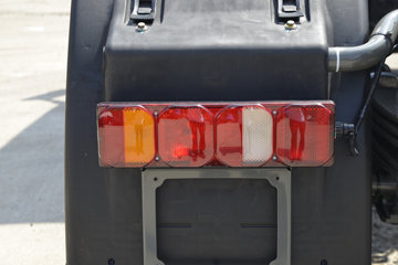 �й����� HOWO TX�ؿ� 350���� 4X2 ǣ����(����)(�й�����8��)ͼƬ