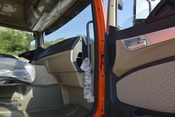 �й����� HOWO TX 270���� 4X2 6.75��AMT�Զ��������ػ���(����)(Ϋ��)(10��)(ZZ1167K501GF1)ͼƬ