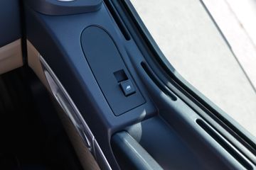 �й����� HOWO TX 270���� 4X2 6.75��AMT�Զ��������ػ���(����)(Ϋ��)(10��)(ZZ1167K501GF1)ͼƬ