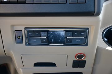 �й����� HOWO TX 270���� 4X2 6.75��AMT�Զ��������ػ���(����)(Ϋ��)(10��)(ZZ1167K501GF1)ͼƬ