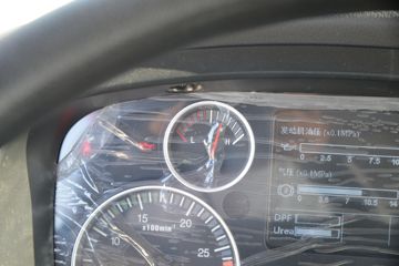 �й����� HOWO TX 270���� 4X2 6.75��AMT�Զ��������ػ���(����)(Ϋ��)(10��)(ZZ1167K501GF1)ͼƬ