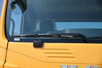 �й����� HOWO TX 270���� 4X2 6.75�ײ�դʽ����(����)(ZZ5187CCYK501GF1)ͼƬ