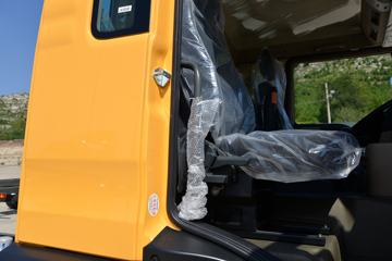 �й����� HOWO TX 270���� 4X2 6.75�ײ�դʽ����(����)(ZZ5187CCYK501GF1)ͼƬ