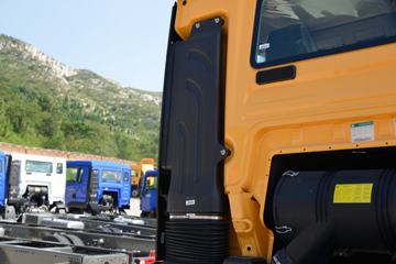 �й����� HOWO TX 270���� 4X2 6.75�ײ�դʽ����(����)(ZZ5187CCYK501GF1)ͼƬ