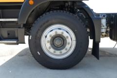 中国重汽 HOWO TX 270马力 4X2 6.75米仓栅式货车(国六)(ZZ5187CCYK501GF1)