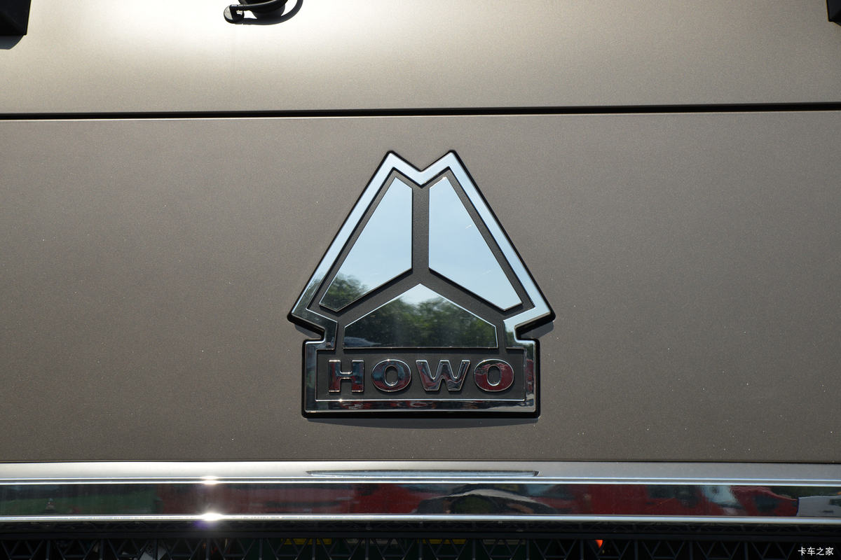 й HOWO TH7ؿ 610 6X4 AMTԶǣ()(ZZ4257W324HF1B)                                                