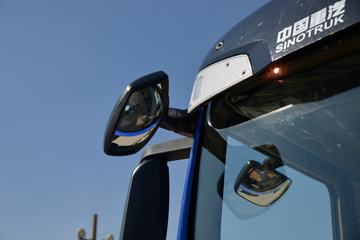 �й����� HOWO TX 220���� 4X2 7.8����������ʽ�ػ���(����)(ZZ5167XYKK501GF1)ͼƬ