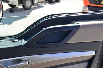 �й����� HOWO TX 220���� 4X2 7.8����������ʽ�ػ���(����)(ZZ5167XYKK501GF1)ͼƬ