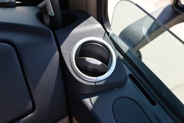 �й����� HOWO TX 220���� 4X2 7.8����������ʽ�ػ���(����)(ZZ5167XYKK501GF1)ͼƬ