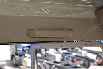 �й����� HOWO TX 220���� 4X2 7.8����������ʽ�ػ���(����)(ZZ5167XYKK501GF1)ͼƬ