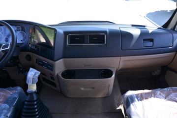 �й����� HOWO TX 220���� 4X2 7.8����������ʽ�ػ���(����)(ZZ5167XYKK501GF1)ͼƬ