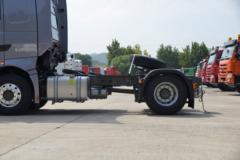 中国重汽 HOWO TH7重卡 430马力 4X2 AMT自动挡危险品牵引车(国六)(ZZ4187V361HF1W)