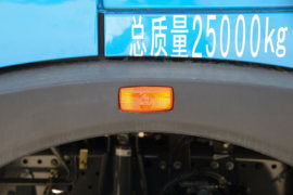 HOWO TX EV 电动牵引车外观图片