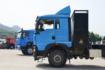 �й����� HOWO TX�ؿ� 25T 6X4����ʽ���綯ǣ����350.07kWhͼƬ