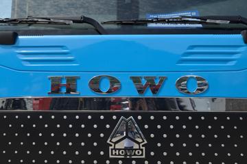 �й����� HOWO TX�ؿ� 25T 6X4����ʽ���綯ǣ����350.07kWhͼƬ