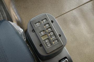 �й����� HOWO TX�ؿ� 25T 6X4����ʽ���綯ǣ����350.07kWhͼƬ