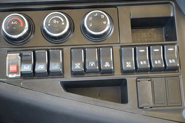 �й����� HOWO TX�ؿ� 25T 6X4����ʽ���綯ǣ����350.07kWhͼƬ