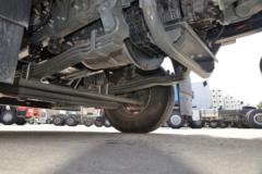 中国重汽 HOWO TX重卡 25T 6X4换电式纯电动牵引车(ZZ4257V384GZ1SBEV)350.07kWh
