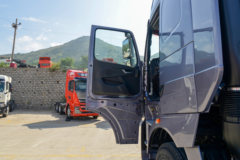 中国重汽 HOWO TH7重卡 500马力 6X4 AMT自动档牵引车