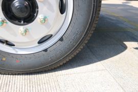 骁运S1&nbsp;自卸车底盘                                                图片