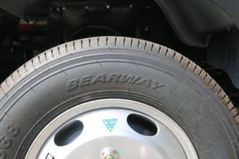 骁运S1&nbsp;自卸车底盘                                                图片