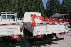 福田瑞沃 骁运S1 115马力 3.25米排半自卸车