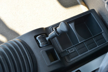�й����� HOWO TX 250���� 4X2 8.6����ʽ�ػ���(����)(8��)ͼƬ
