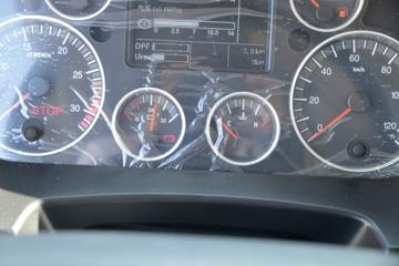 �й����� HOWO TX 250���� 4X2 8.6����ʽ�ػ���(����)(8��)ͼƬ
