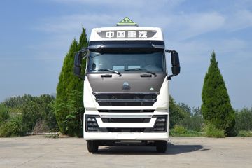 中国重汽 HOWO TH7重卡 510马力 6X4 AMT自动挡危险品牵引车(国六)(ZZ4257V324HF1W)
